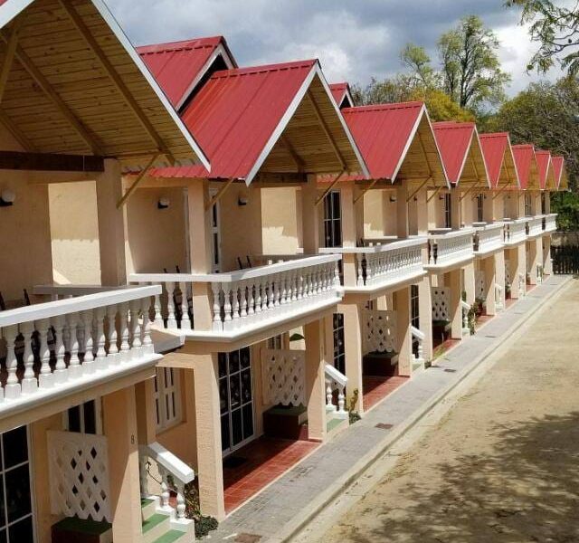 Hotel Constanza Alquilo*